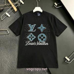 半袖Tシャツブランド コピーLOUIS VUITTON2026限定 超レア 格好良すぎる 魅力的