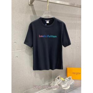 半袖Tシャツブランド コピー 通販LOUIS VUITTON流行の注目ブランド 新たな世界に新作通販 2026超人気の最新作