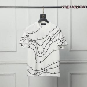 日本完売 2026限定色や海外限定 セール価格でお得　新作半袖Tシャツスーパー コピー 通販LOUIS VUITTON