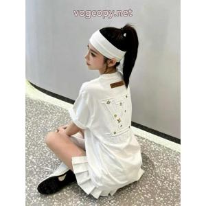 激安 ブランド半袖TシャツLOUIS VUITTON着心地抜群 天然着色 2026人気新作