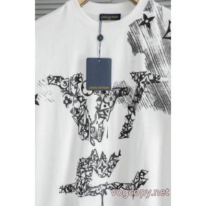LOUIS VUITTON半袖Tシャツ激安専門店 2026ファッション 今年っぽいトレンド商品コピー 商品 ブランド