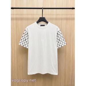 特価高品質 大人の上質感 最新人気話題沸騰中LOUIS VUITTON半袖Tシャツ偽物 ブランド