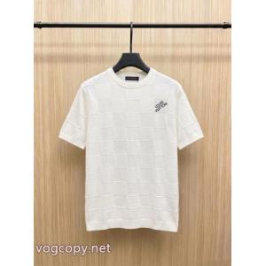 数量限定格安 新作2026らしさをプラス 着回し力抜群大人気LOUIS VUITTON半袖Tシャツブランド 通販 激安