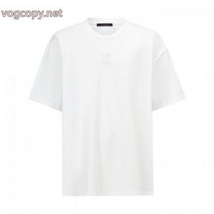 ブランド 偽物 通販LOUIS VUITTONセール価格でお得 今年マスト 高級な質感半袖Tシャツ