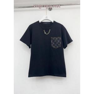 ブランドコピー半袖TシャツLOUIS VUITTON今年流行りの新作アイテム 存在感が高い 即日対応