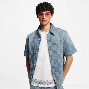 半袖シャツ海外限定アイテム 憧れブランド 夏に爆発的な人気LOUIS VUITTONブランド スニーカー 激安