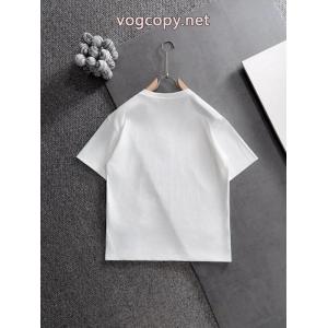 セレブ愛用 安心の国内発送 2026最新作半袖Tシャツブランド コピー 販売LOUIS VUITTON