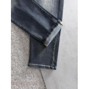 ジーンズブランド コピーLOUIS VUITTONHOT新品 完売必須限定SALE 今季はファション感漂う