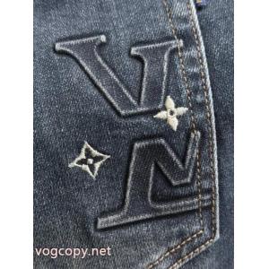 ジーンズブランド コピーLOUIS VUITTONHOT新品 完売必須限定SALE 今季はファション感漂う