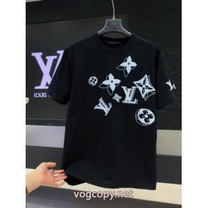 半袖Tシャツコピー 商品 通販LOUIS VUITTONSALE開催   夏の買い必須！ 魅力をプラス