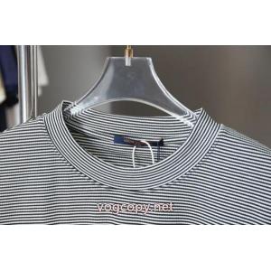 ルイ ヴィトン軽やかな素材感 季節感のある 人気名品コピー 通販半袖Tシャツ
