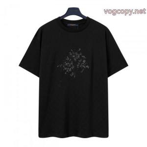LOUIS VUITTONラグジュアリーな雰囲気 新品人気上昇 秀作モデルブランド 激安半袖Tシャツ