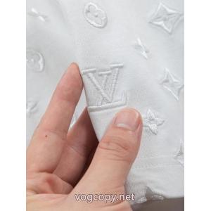 ルイ ヴィトンコピー 通販半袖Tシャツ最前線に注目 激安大特価最新作 2026最新作