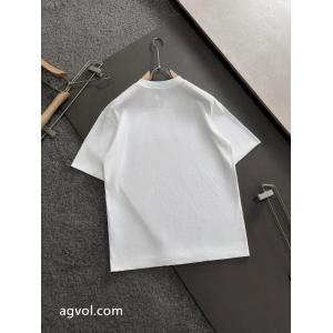 LOUIS VUITTON半袖Tシャツステキ 2026年度 視線を集めてブランド 通販店