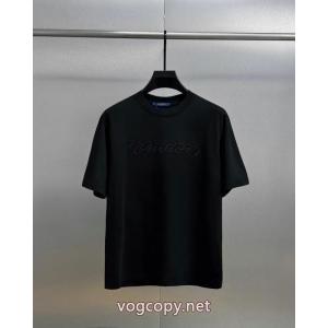 コピー 通販半袖Tシャツナチュラル 今からの季節にピッタリ！  有名人の愛用品LOUIS VUITTON