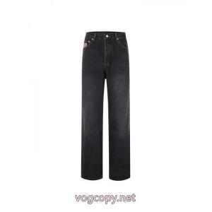 ブランド 偽物ジーンズLOUIS VUITTON使いやすい 热い季節にピッタリの一枚 限定セール高品質