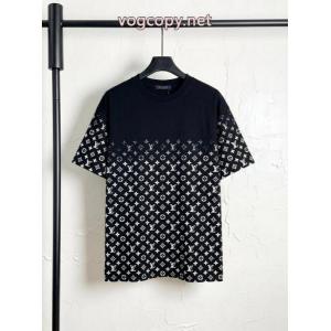 LOUIS VUITTON着心地のいい 上品さ漂う 魅力的なポイントコピー ブランド 優良半袖Tシャツ