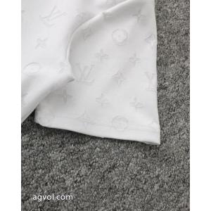 LOUIS VUITTON半袖Tシャツ2026限定 男女兼用に人気 人気シリーズ 安心な品質スーパー コピー 通販 優良