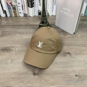 ブランド コピー ショップLOUIS VUITTON完売確実 カラーリング素敵な 即完売帽子