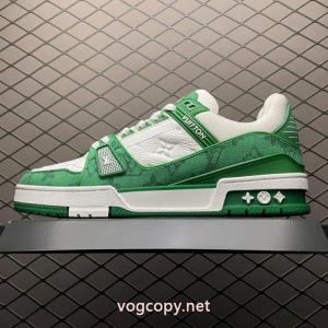 LOUIS VUITTONスーパー コピー 通販 優良スニーカーサイズ感いいの 超人気美品 完売確実..