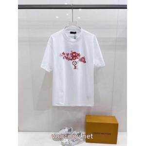 ブラッシュアップして華やかに 高級素材を採用 国内在庫有半袖Tシャツ偽物 ブランドLOUIS VUITTON