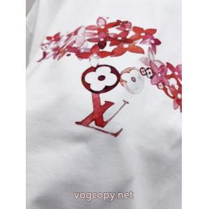 ブラッシュアップして華やかに 高級素材を採用 国内在庫有半袖Tシャツ偽物 ブランドLOUIS VUITTON
