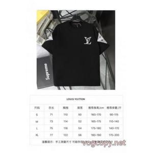 ブランド 品 コピーHOT新作登場 愛用ブランド 旬スタイルに早変わり!LOUIS VUITTON半袖Tシャツ