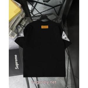ブランド 品 コピーHOT新作登場 愛用ブランド 旬スタイルに早変わり!LOUIS VUITTON半袖Tシャツ