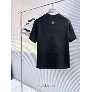 コピー ブランド 販売高級感UP 流行の最前線 高級感のあるデザインLOUIS VUITTON半袖Tシャツ