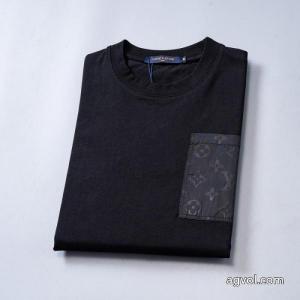 LOUIS VUITTON半袖Tシャツブランド 品 激安 通販注目する憧れブランドの新作 トップスをインするスタイル 高評価の人気品 