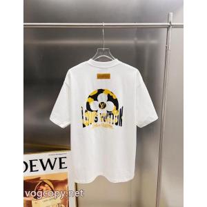 完売目前 北欧ブランド 大人の個性を。 ブランド コピー  LOUIS VUITTON半袖Tシャツ