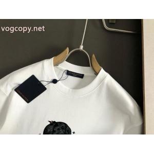 ブランド掲載商品 高級感ある 絶大な人気を誇るアイテムおすすめLOUIS VUITTONブランド スーパー コピー 店舗t恤.