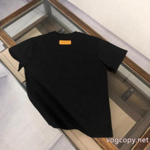 ブランド コピー 着払い半袖Tシャツ最新とても可愛い リラックススタイルが実現 柔らかい色調LOUIS VUITTON