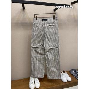 スラックス首胸ロゴ 限定 2026年大人気 立ち上げより入荷!コピー ブランド 通販 安心LOUIS VUITTON.