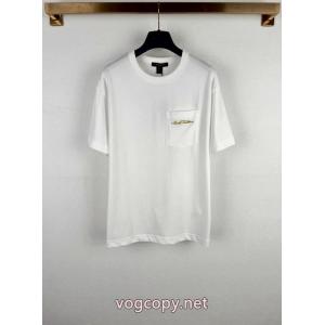 新作限定大人で素敵 優れた品質 センスを格上げ半袖TシャツLOUIS VUITTONブランド 偽物