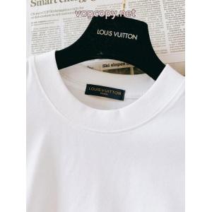ブランド アクセサリー 激安LOUIS VUITTON半袖Tシャツ売り切れ注意 トレンド入り確実最新コレクション プレミアム品質