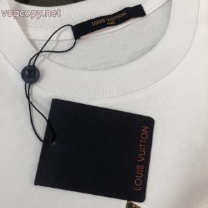 防热性抜群なデザイン 話題のアイテム セールで破格偽 ブランド 販売LOUIS VUITTON半袖Tシャツ