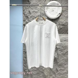 LOUIS VUITTON半袖Tシャツコピー ブランド 通販 安心目を惹く作品 プリント 個性的なデザイン
