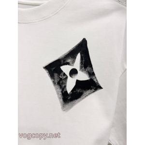 LOUIS VUITTON偽 ブランド 販売長く愛用出来る一品 期待に応えるように登場 履き心地半袖Tシャツ