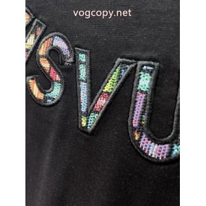 ブランド レプリカ新作限定争奪戦 人気沸騰アイテム 品質保証お買い得半袖TシャツLOUIS VUITTON