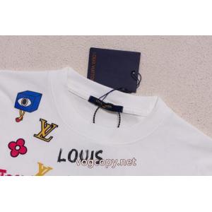 偽物 ブランドLOUIS VUITTONランキングTOP1 素敵なデザイン 赤字超特価豊富な半袖Tシャツ