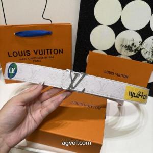 偽 ブランド 通販長く愛用できる 高い人気 大人気売切続出!ベルトLOUIS VUITTON