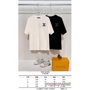 スーパー コピー 品LOUIS VUITTONやっと見つけた国内即発 魅力たっぷり逸品 新作限定半袖Tシャツ
