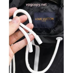 LOUIS VUITTONブランド コピー 専門店ジャケット爆発的な人気 26流行り 今年らしく魅力的アップ