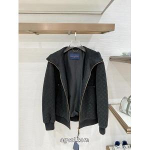 短期セール 完売品！ オススメアイテムLOUIS VUITTONジャケット 2026スーパーコピー