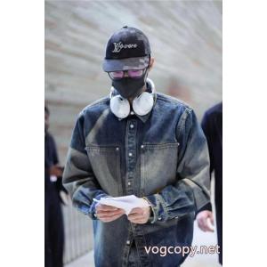 偽物 通販コートLOUIS VUITTON即完売 超激得 今人気の秘訣
