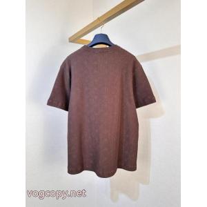 LOUIS VUITTONブランド 品 コピー高品質 人気 人気が再燃！ 存在感が高い半袖Tシャツ