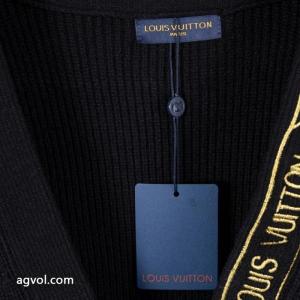 偽物 ブランド 販売LOUIS VUITTON即納品 セール価格でお得新作 注目を集めるコート