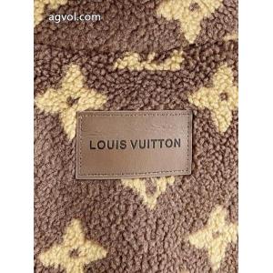 最終価格 超人気最新作 爆買い低価LOUIS VUITTONコート偽 ブランド 販売