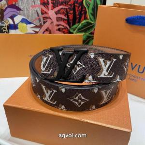 ベルトLOUIS VUITTONコピー 商品 販売人気急上昇 赤字処分セール 国内完売